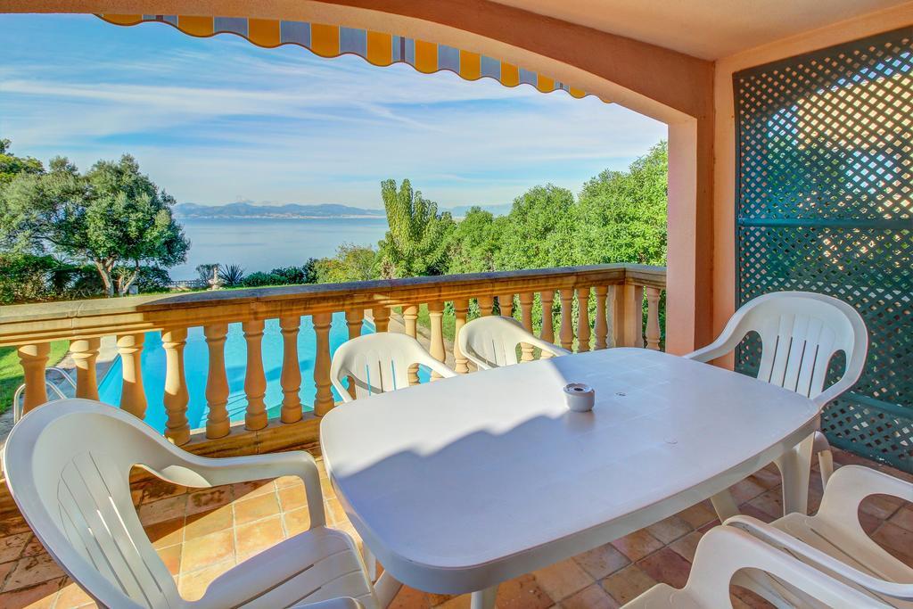 Villa Aquari Llucmajor  Extérieur photo